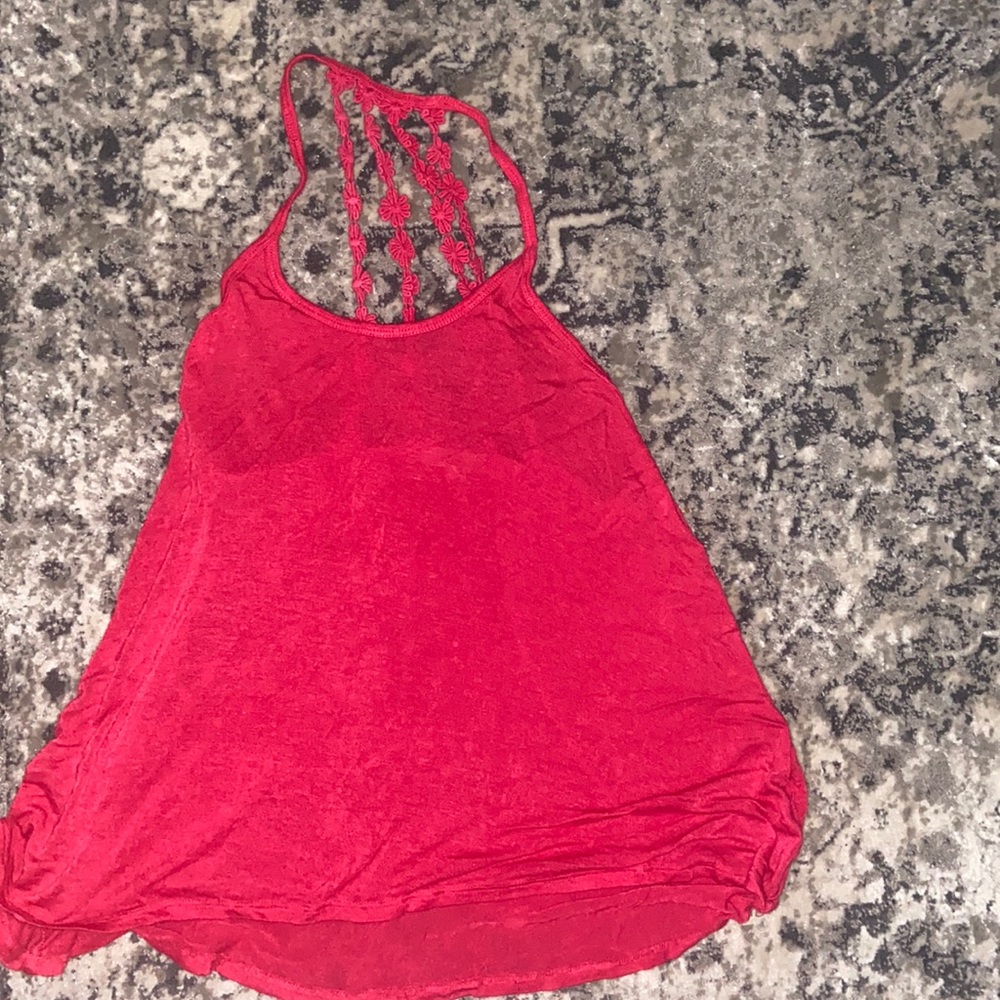 Aeropostale Pink Tank & lace flowers on the back!
